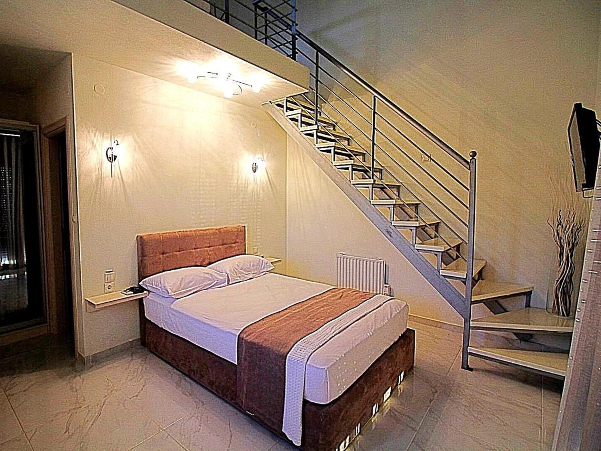 Sky Rays Luxury Apartments Nikiti  Esterno foto