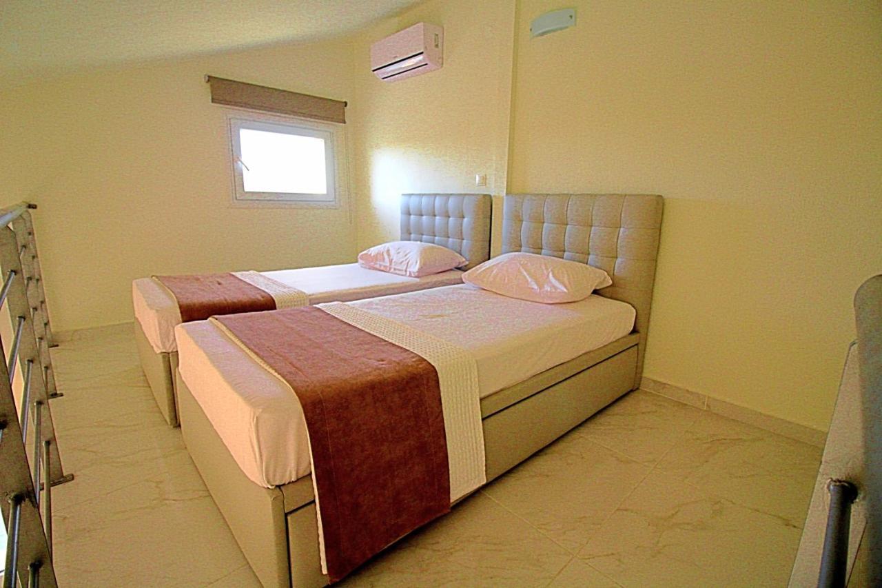 Sky Rays Luxury Apartments Nikiti  Esterno foto